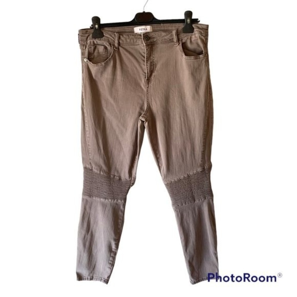 Pistola Audrey Revolve Jeans with Ruched Moto Stretch Detail in Woodrose Size 32